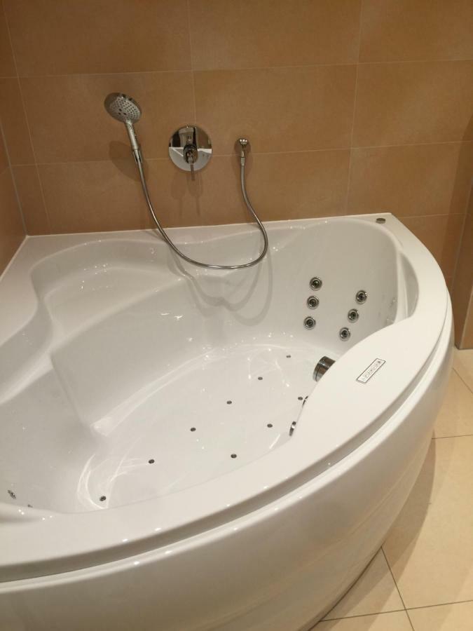 Schoene Wohnung Am Dresdner Zwinger Drezda Kültér fotó